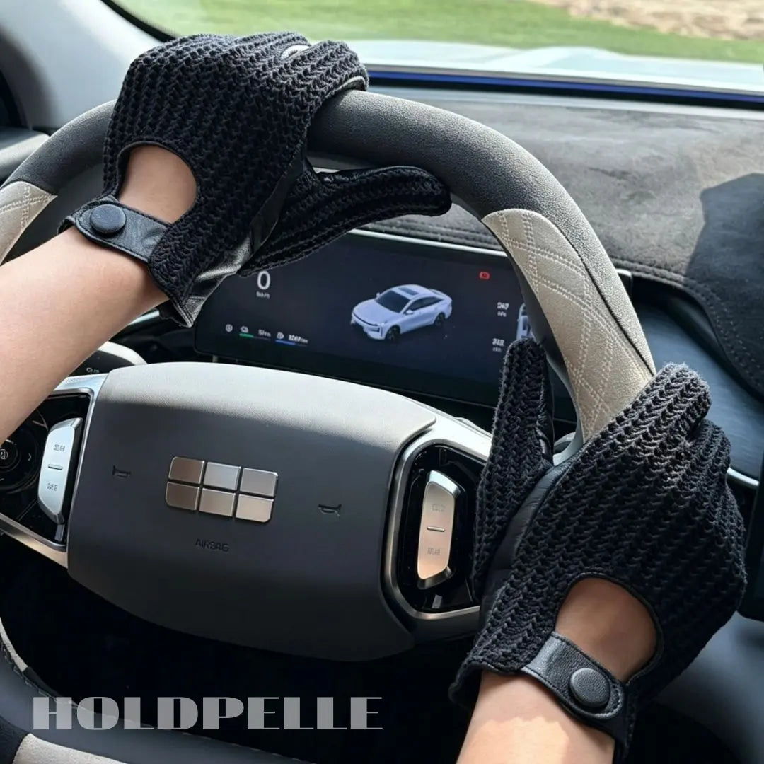 Men’s Retro Goatskin Driving Gloves with Woven Back - Black